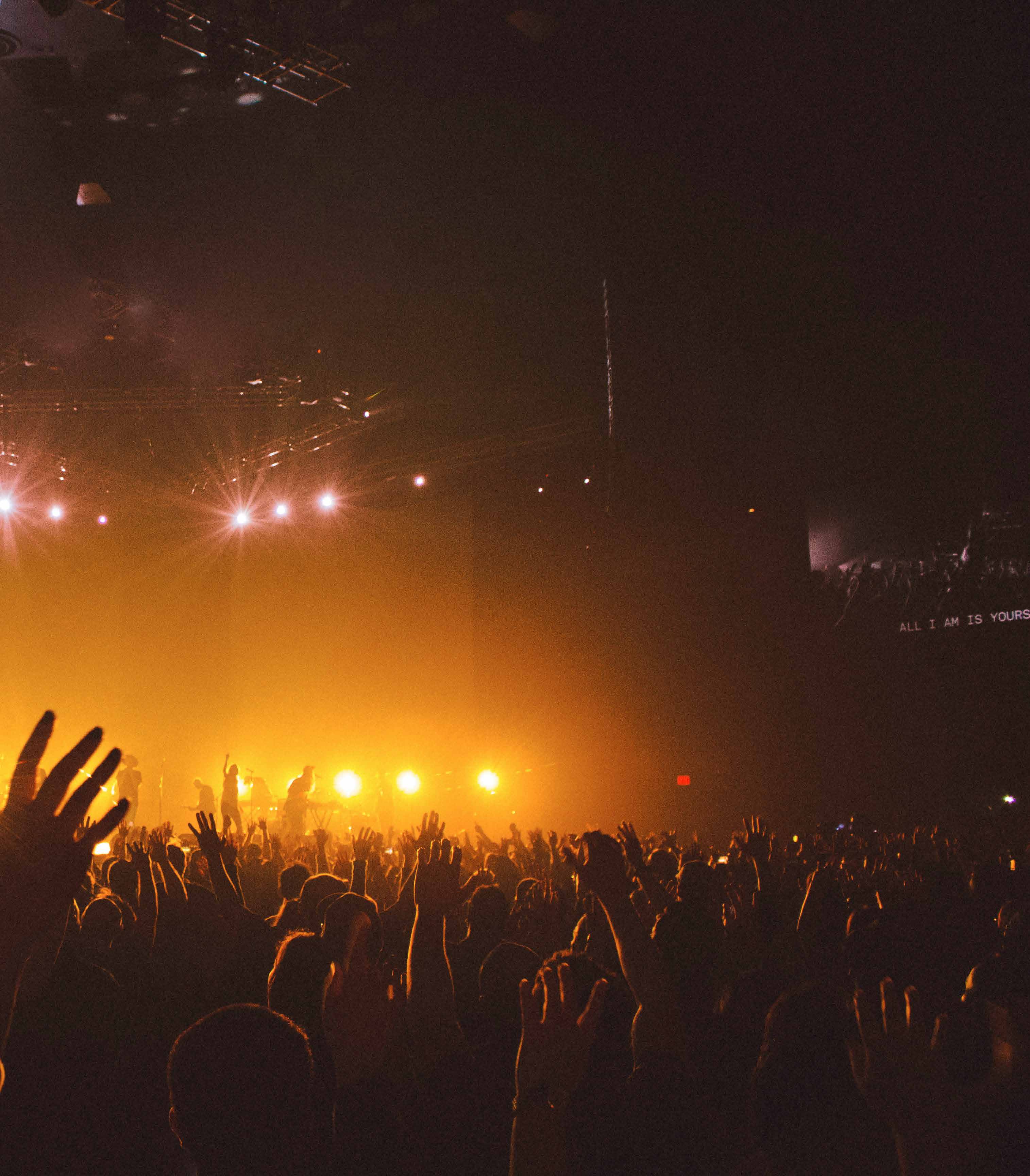 A concert seen from the crowds POV